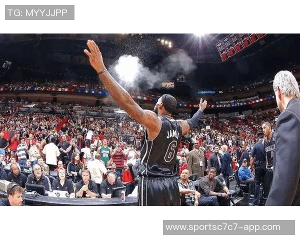 老詹十年如一日里德感慨与传奇的岁月交错回忆